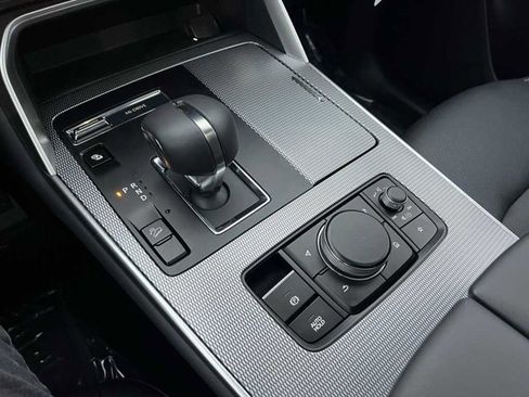 New 2025 MAZDA CX-70 Plug-In Hybrid w/ Premium Pkg image 33