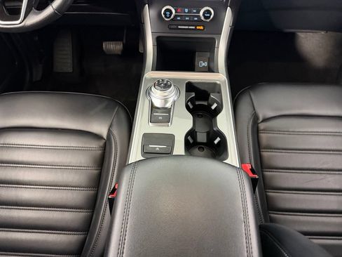 Used 2024 Ford Edge SEL AWD/4WD image 17