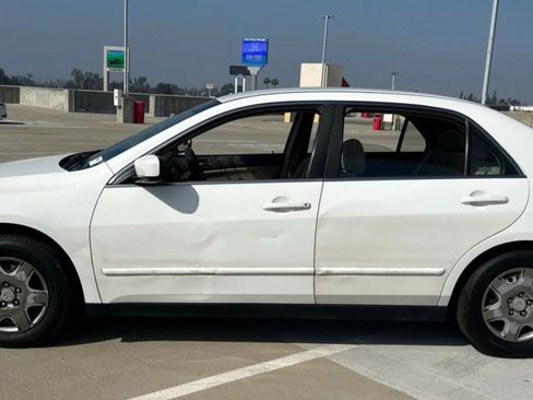 Used 2007 Honda Accord LX image 2