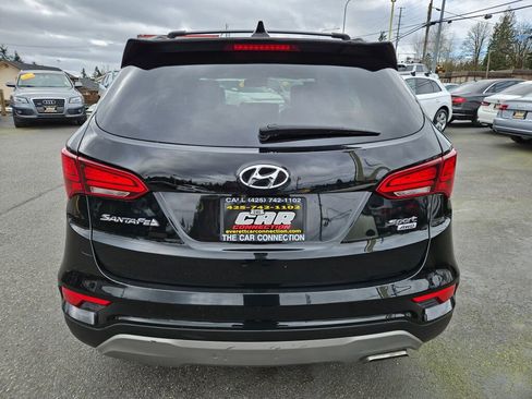 Used 2017 Hyundai Santa Fe Sport image 6