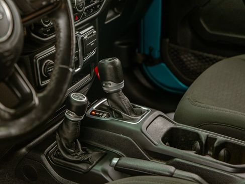 Used 2020 Jeep Wrangler Unlimited Sport S AWD/4WD image 14