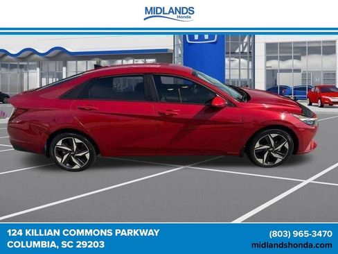 Used 2023 Hyundai Elantra SEL w/ Convenience Package FWD image 16