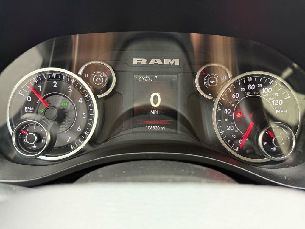 Used 2020 RAM 1500 Big Horn RWD image 15