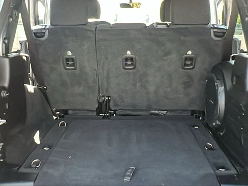 Used 2021 Jeep Wrangler Unlimited Sport image 16