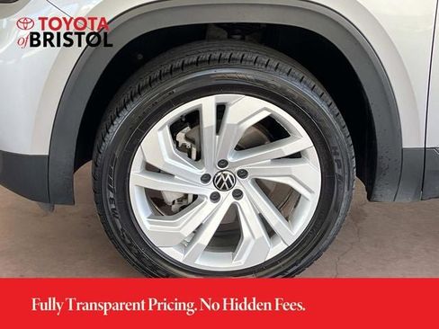 Used 2023 Volkswagen Atlas SE AWD/4WD image 9
