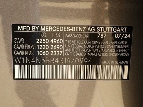 Certified 2025 Mercedes-Benz GLA 35 AMG 4MATIC image 28