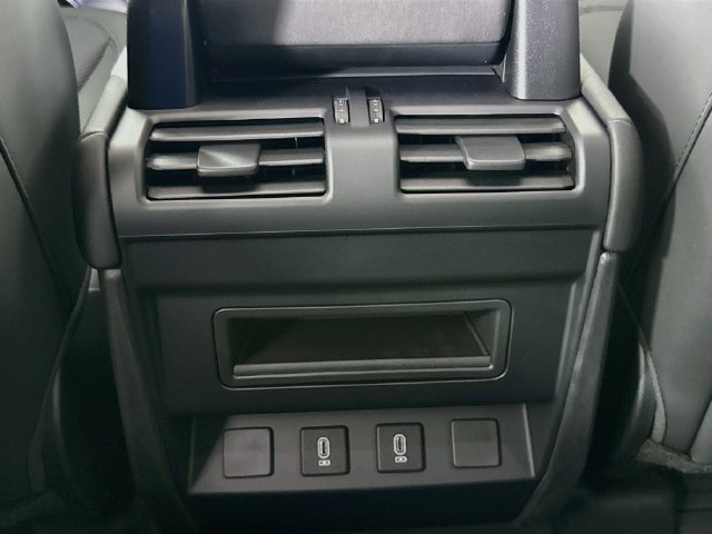 New 2026 Land Rover Defender 110 S AWD/4WD image 27