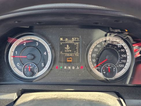 Used 2018 RAM 2500 Tradesman w/ Chrome Appearance Group AWD/4WD image 23