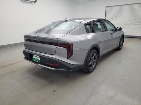 Used 2025 Kia K4 LXS image 9