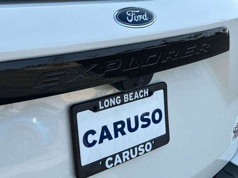 Used 2023 Ford Explorer ST w/ Equipment Group 401A image 6