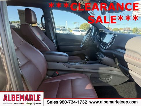 Used 2024 Dodge Durango GT image 32