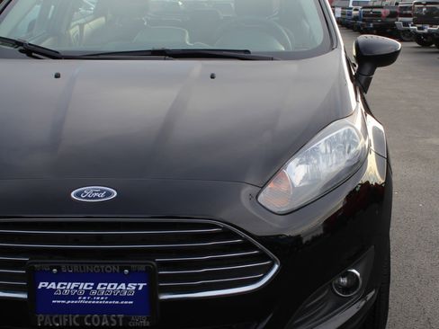 Used 2017 Ford Fiesta SE w/ Equipment Group 201A image 10