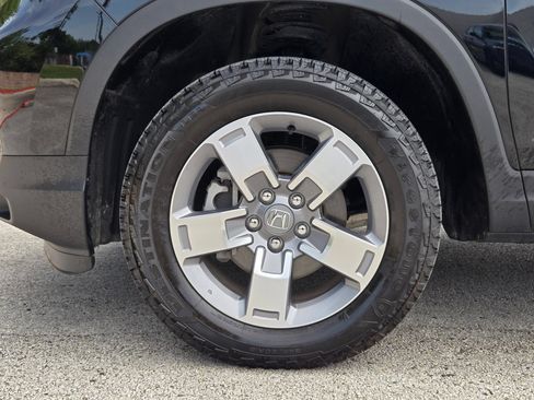 Certified 2025 Honda Ridgeline RTL image 31
