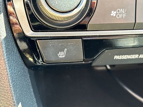 Used 2019 Honda Civic EX image 16