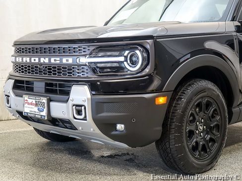 Used 2026 Ford Bronco Sport Badlands w/ Badlands Tech Package AWD/4WD image 3