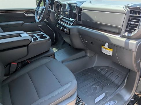 New 2026 GMC Sierra 1500 Elevation image 26