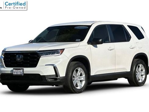 Certified 2023 Honda Pilot LX image 1
