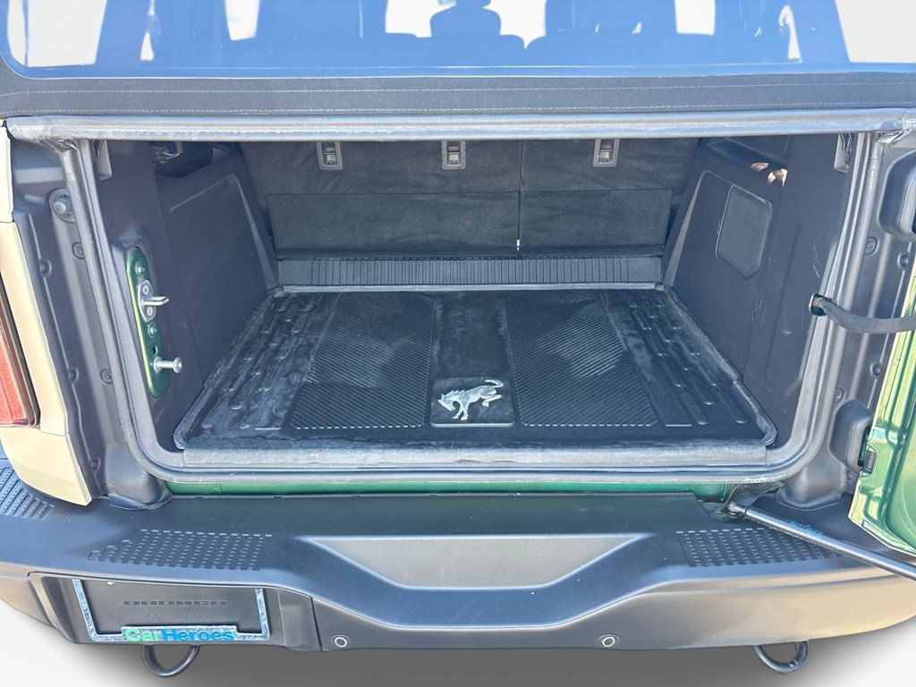 Used 2023 Ford Bronco Badlands w/ Sasquatch Package AWD/4WD image 11