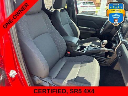 Certified 2025 Toyota Tacoma SR5 AWD/4WD image 12