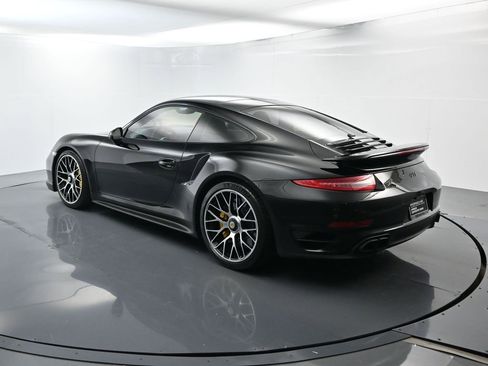 Used 2014 Porsche 911 Turbo S image 3