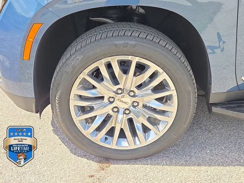 New 2026 GMC Yukon XL Denali RWD image 7