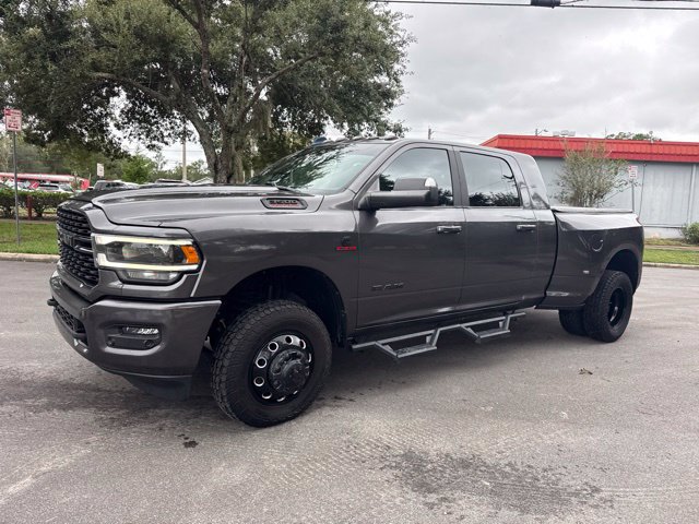 Used 2022 RAM 3500 Big Horn w/ Level C Equiment Group AWD/4WD image 7