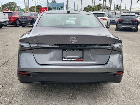 New 2026 Nissan Sentra SL image 6