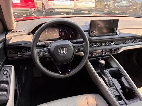 Used 2023 Honda Accord EX image 28