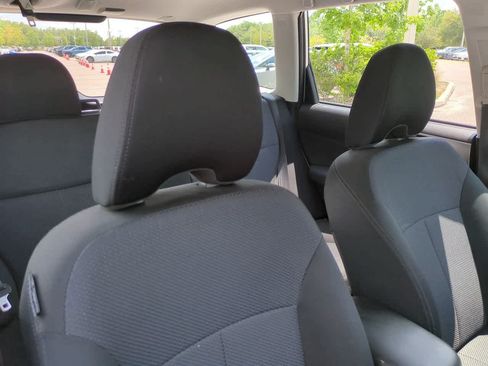 Used 2012 Subaru Forester 2.5X w/ Alloy Wheel Pkg AWD/4WD image 7
