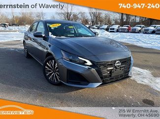 Used 2023 Nissan Altima 2.5 SV video 1