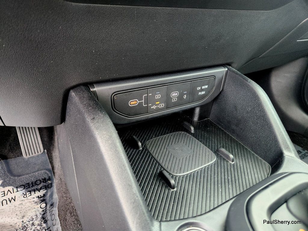 Used 2025 Kia K4 EX FWD image 37