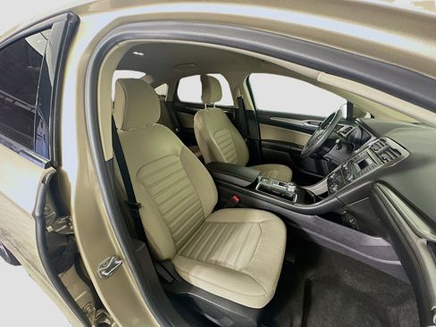 Used 2018 Ford Fusion S FWD image 28