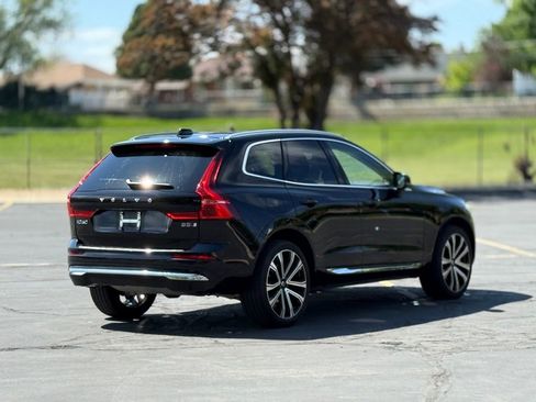 Used 2023 Volvo XC60 B5 Ultimate w/ Climate Package AWD/4WD image 5