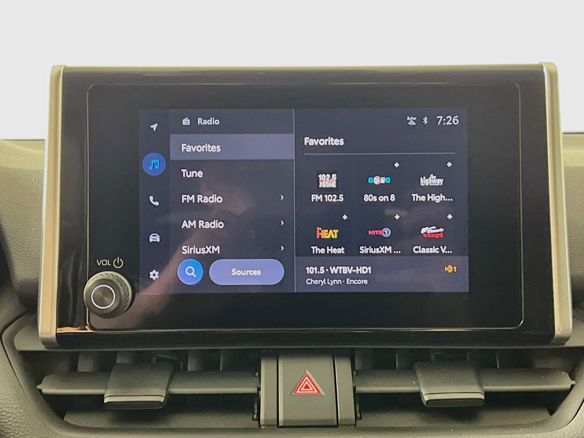 Used 2025 Toyota RAV4 XLE w/ Convenience Package FWD image 27