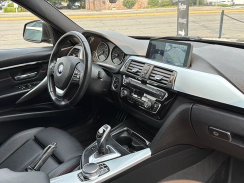 Used 2017 BMW 330i Sedan RWD image 22