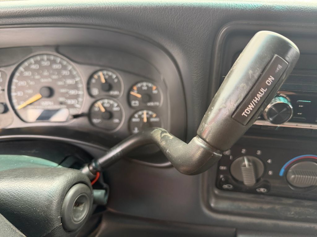 Used 2002 Chevrolet Silverado 1500 LS w/ Off-Road Pkg AWD/4WD image 26