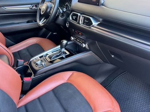 Used 2024 MAZDA CX-5 Carbon Edition image 18