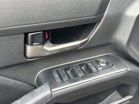 Certified 2026 Toyota Tacoma TRD Off-Road AWD/4WD image 14
