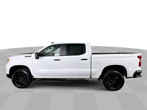 Used 2025 Chevrolet Silverado 1500 LT Trail Boss w/ Convenience Package II AWD/4WD image 5