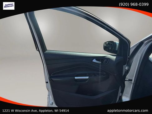 Used 2019 Ford Escape SEL AWD/4WD image 21