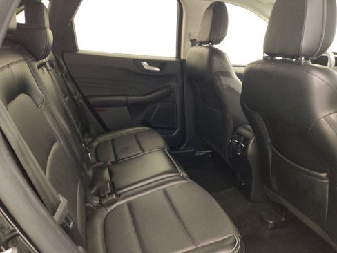 Used 2022 Ford Escape SEL image 19