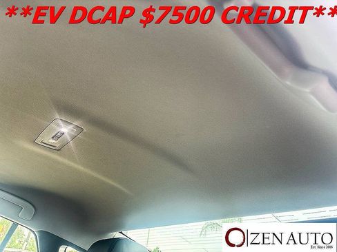 Used 2023 Toyota Mirai w/ Advanced Technology Package RWD image 11
