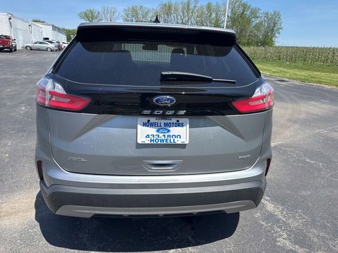 Used 2023 Ford Edge SEL w/ Convenience Package AWD/4WD image 6