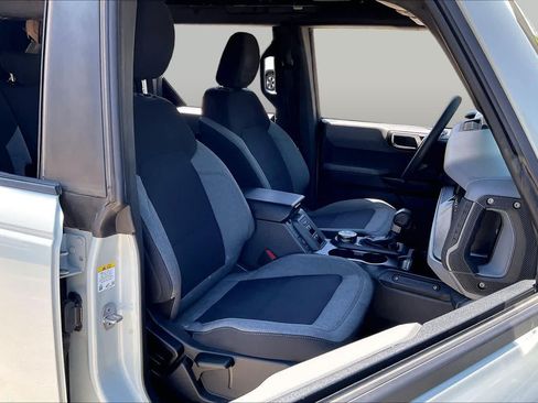 Used 2023 Ford Bronco 4-Door w/ Sasquatch Package AWD/4WD image 9