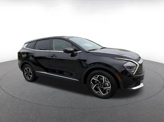 Used 2025 Kia Sportage LX FWD video 2