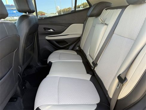 Used 2022 Buick Encore Preferred w/ Safety Package II image 14