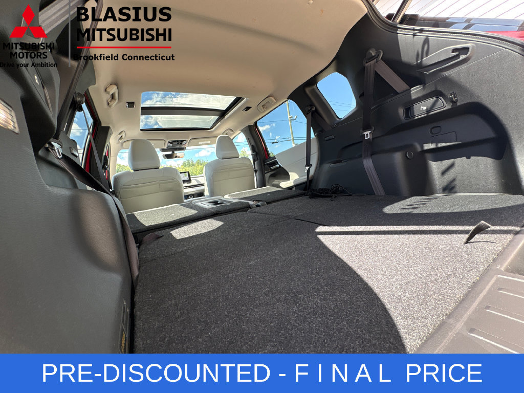 Used 2025 Mitsubishi Outlander SE AWD/4WD image 60