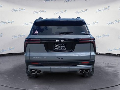 New 2025 Chevrolet Traverse LT w/ Enhanced Driving Package image 4