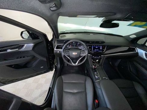 Used 2024 Cadillac XT6 Premium Luxury w/ LPO, Floor Liner Package FWD image 35