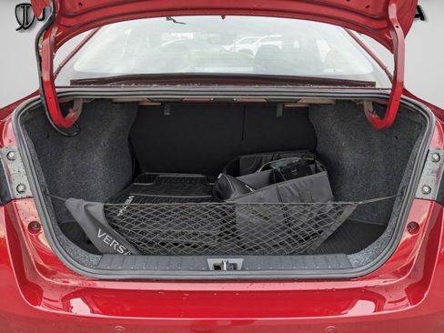 New 2025 Nissan Versa SR w/ Trunk Package FWD image 15